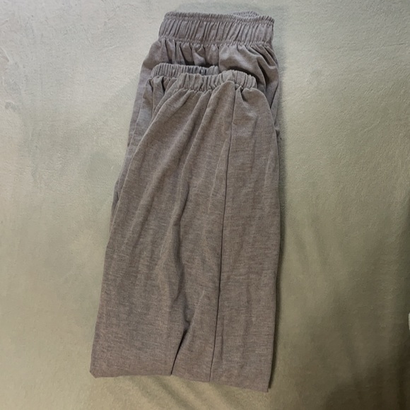 Flexible Grey Comfortable lounge pants with pockets - Picture 4 of 7